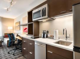 TownePlace Suites by Marriott Milwaukee Grafton, hotel Concordia University Wisconsin környékén Graftonban