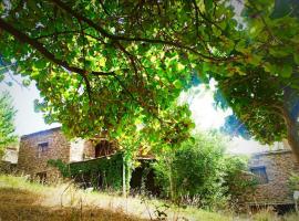 Cortijo rural El Albercón - Capileira - Alpujarra Rural, pet-friendly hotel in Capileira