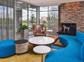 Fairfield Inn & Suites by Marriott Warrensburg, 3-stjärnigt hotell i Warrensburg