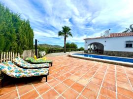 Casa Moreno, hotel in Canillas de Albaida