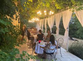 B&B Château de Fajac la Selve, khách sạn ở Pech-Luna