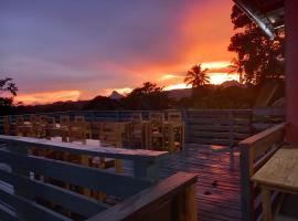 Casa Cantagalo - Guest House & Bar Restaurant、Santanaのホテル