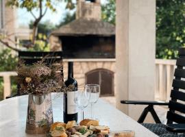 VILLA MARE, hotell sihtkohas Supetar