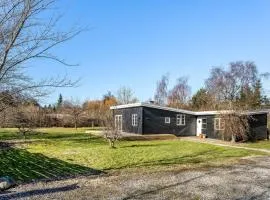 Nice Home In Vejby With Wifi And 5 Bedrooms