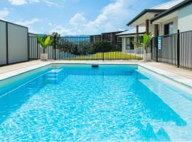 Whitsunday Holiday Home, lodging in Cannonvale