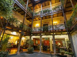 La Casona de la Ronda Hotel Boutique & Luxury Apartments, hotel in Quito