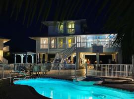Private Estate Pool Ocean View 20 minutes to Key West, ξενοδοχείο σε Summerland Key