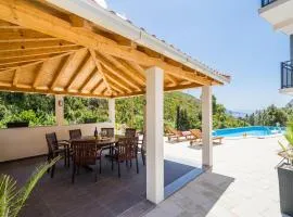 Beautiful Home In Trstenik With Kitchen