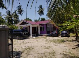 AR HOMESTAY & ROOMESTAY, hotel ieftin din Merlimau