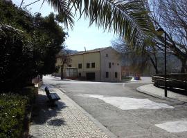 El molino de Foz Calanda, alojamento com cozinha em Foz-Calanda