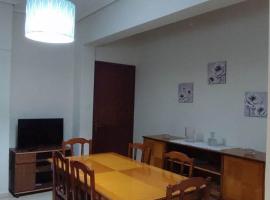 Anchialos seafront appartement – apartament w mieście Nea Anchialos