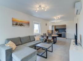 Damar Apartmani, hotel i Senj