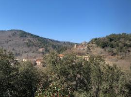 Villa des taillades, hotel en Le Collet-de-Dèze