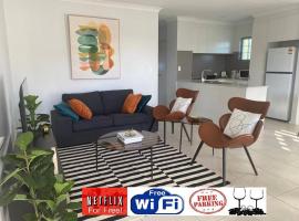 Stylish 2Bed Close Airport/Shops, apartment in Perth