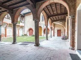 House of Foscolo - Palazzo Cornazzani - by Host4U
