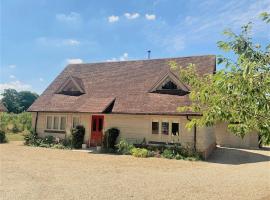 Meadow Cottage in Hampshire's Test Valley, casă de vacanță din Andover