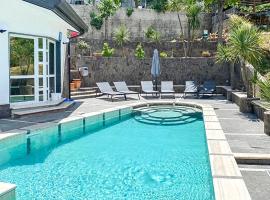 Stunning Home In Laureana Cto, khách sạn ở Rocca Cilento