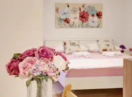 Marija Rooms