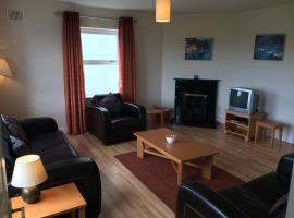 Doolin Village Lodges, villa in Doolin