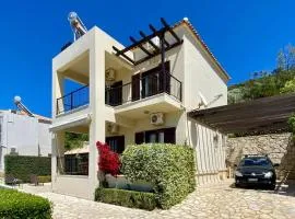 Villa Seashell, Private Pool and Magnficent View