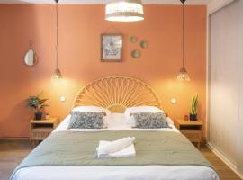 Centre Ville - Cocon Des Bois - Gare，位于萨维尔纳的酒店