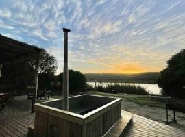 Living The Breede-Lorigan House, holiday home in Malgas