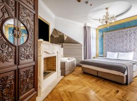 Splendid Studio in Historic Mansion in Beylerbeyi, hotel in Uskudar, Istanbul