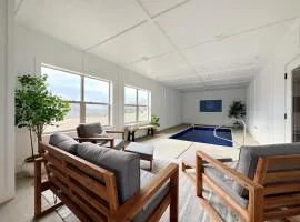 Honeycomb Hollow View Hot Tub Pool Game Room