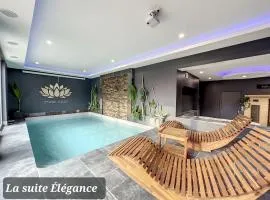 Chambre avec spa, piscine et sauna privatif
