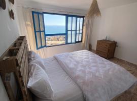 Sable beach surf camp taghazout, hotel u gradu 'Taghazout'