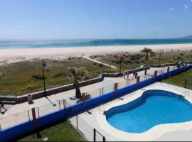Apartamento La Tortuga II Beach, hotel en Tarifa