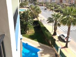 Marina Isla Canela apartment, nastanitev ob plaži v mestu Huelva