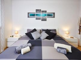 Center Aviano Comfort Suite FREE PARKING WIFI, hotel barato en Aviano