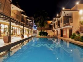 Villa Tomasa Alona Kew White Beach Resort, מלון בפנגלאו