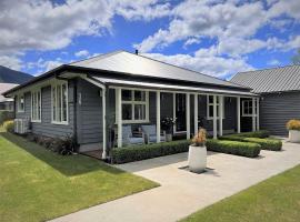 Cottage on Harrogate, holiday home in Hanmer Springs