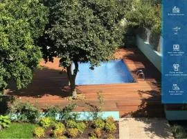 Oporto Swimming Pool House