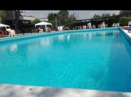 Al Poggio Della Macchia, hotel con estacionamiento en Pomigliano dʼArco