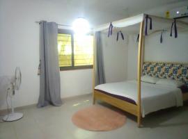 Kokrobitey Apartments-GAL, hotel en Accra