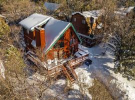 STARGAZER-Your Luxurious Cozy Affordable Getaway, Hotel in Sugarloaf