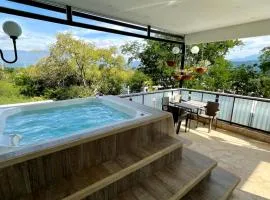 Duplex con jacuzzi y terraza privada