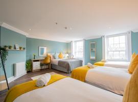 The Yellow Door by Shortstays, holiday home in Dublin