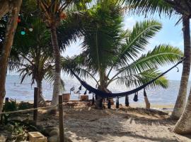 Ecological Hotel Maya Luna, hotel in Mahahual