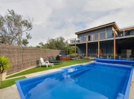 Moonah on Forbes، فندق في راي