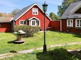 Holiday home TRÄLÖVSLÄGE, cottage di Träslövsläge