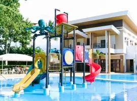 Costa Del Sol Resort Hotel