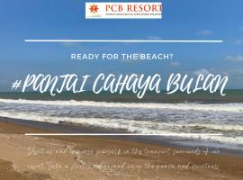 PCB BEACH RESORT: , Sultan İsmail Petra Havaalanı - KBR yakınında bir otel