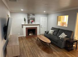 Los Angeles Home Located in Beautiful Pasadena, holiday rental in Pasadena