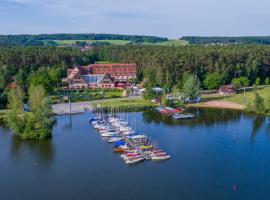 Strandhotel Seehof, hotel v destinaci Langlau