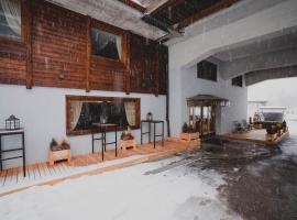 Smart Hotel Renzi – hotel w mieście Folgarida