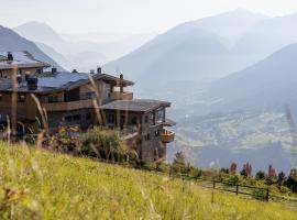 Puitalm - Natur I Apart I Hotel, hotell i Arzl im Pitztal